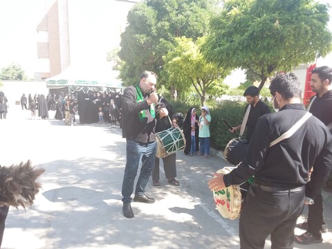 برگزاری مراسم شیرخوارگان حسینی در حسینیه ثارالله همدان