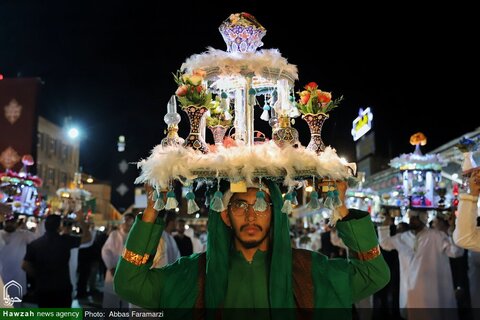 بالصور/ أجواء حرم السيدة فاطمة المعصومة عليها السلام في الليلة الثامنة من شهر محرم