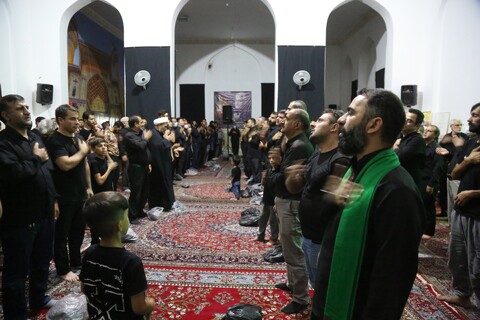 تصاویر/ عزاداری هئیت حضرت ابوالفضل(ع) لر زبان های مقیم قم