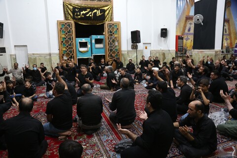 تصاویر/ عزاداری هئیت حضرت ابوالفضل(ع) لر زبان های مقیم قم