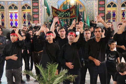 تصاویر:عزاداری شب تاسوعای حسینی در حرم محمد هلال بن علی (ع)آران وبیدگل
