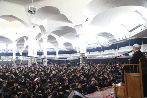 تصاویر / مراسم عزای اباعبدالله الحسین (ع) در هیئت کف العباس - قم