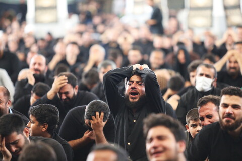 تصاویر / مراسم عزای اباعبدالله الحسین (ع) در هیئت کف العباس - قم