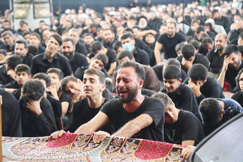تصاویر / مراسم عزای اباعبدالله الحسین (ع) در هیئت کف العباس - قم