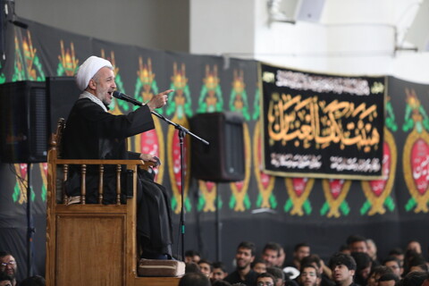 تصاویر / مراسم عزای اباعبدالله الحسین (ع) در هیئت کف العباس - قم