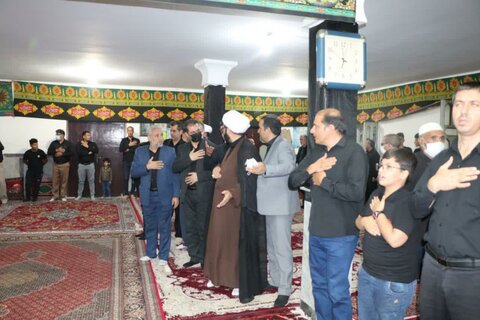 تصاویر/ حضور استاندار کردستان و مدیران استانی در مراسم عزاداری  در قروه