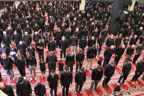 تصاویر/ مراسم ظهر تاسوعای حسینی در حسینیه علی ابن موسی الرضا(ع) ارومیه