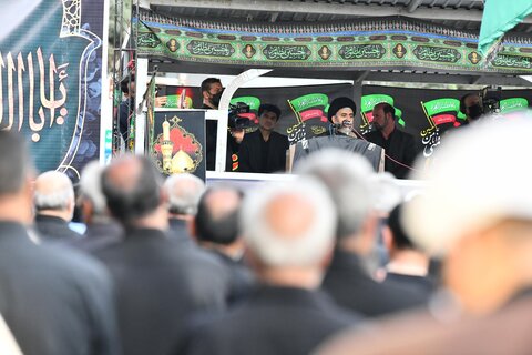 تصاویر/ اجتماع عظیم مردم ارومیه در تاسوعا حسینی