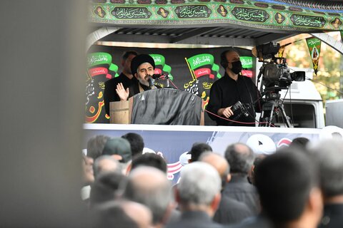 تصاویر/ اجتماع عظیم مردم ارومیه در تاسوعا حسینی