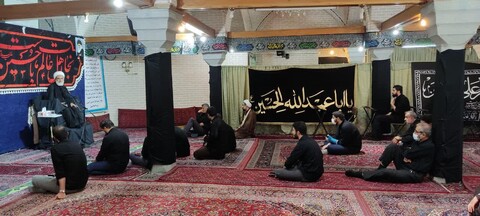 تصاویر/ مراسم عزاداری طلاب مدرسه علمیه شیخ الاسلام قزوین