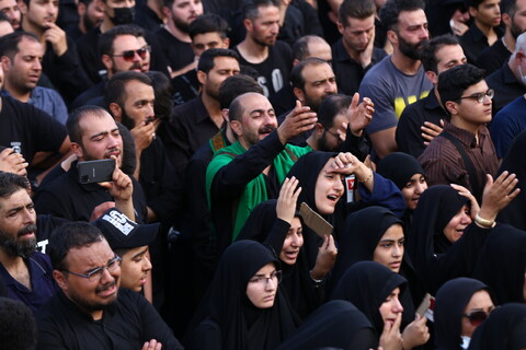 تصاویر/اجتماع عظیم هیأت مذهبی اصفهان در عصر عاشورا