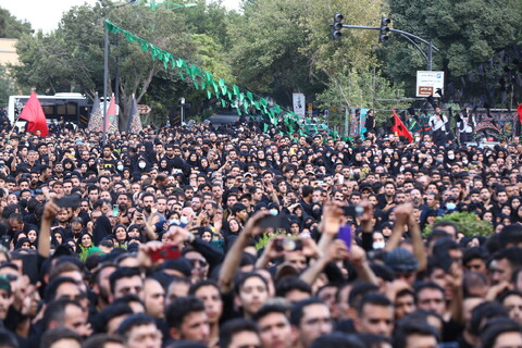 تصاویر/اجتماع عظیم هیأت مذهبی اصفهان در عصر عاشورا