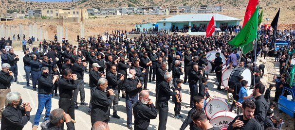 گوشههایی از عزاداری مردم استان کهگیلویه و بویراحمد به روایت تصویر در روز عاشورا