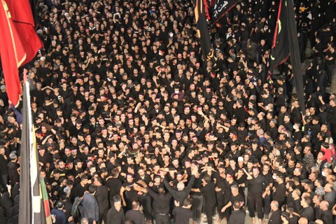 تصاویر:شام غریبان امام حسین (ع)درحرم حضرت محمد هلال بن علی (ع)آران وبیدگل