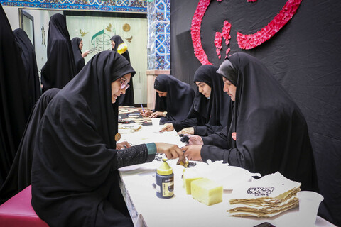 تصاویر/ مراسم سوگواره دختران رضوی در پایگاه فرهنگی آداب زیارت