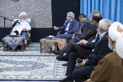 دیدار معاون علمی و فناوری رئیس جمهور با آیت الله ناصری