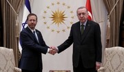 تركيا وإسرائيل تعلنان رسميا إعادة تبادل السفراء