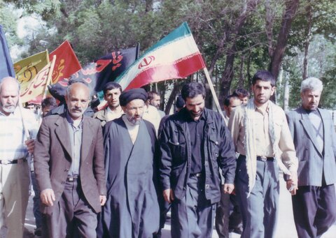 تصاویر / یادمان شهید سید علی اکبر ابوترابی فر وسالروز ورود آزادگان به میهن