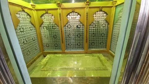 تصاویر:آیین غبارروبی  وبهره برداری دویروژه درمانی ورسانه ای حضرت محمدهلال بن علی (ع)آران وبیدگل