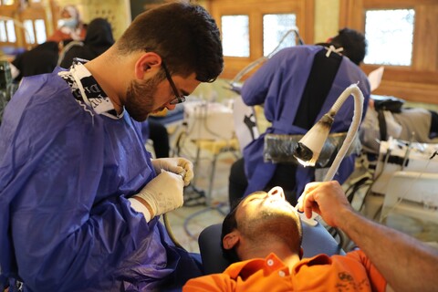 تصاویر/ بازدید مشاور مدیر حوزه‌های علمیه از محل خدمت‌رسانی جهادی دندانپزشکان در بندپی شرقی