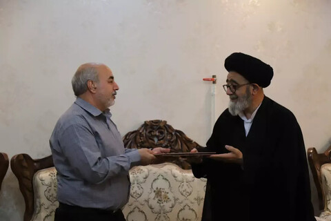 تصاویر/ دیدار نماینده ولی فقیه در آذربایجان شرقی با سه آزاده دوران دفاع مقدس