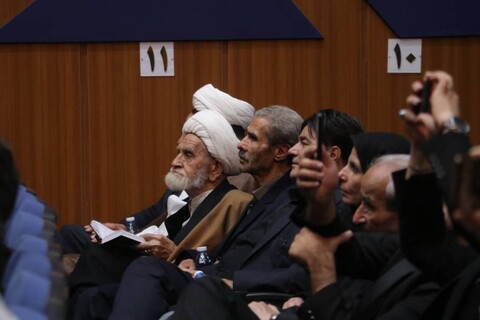 تصاویر/ آئین اختتامیه کنگره منطقه‌ای شعر محرم در تبریز