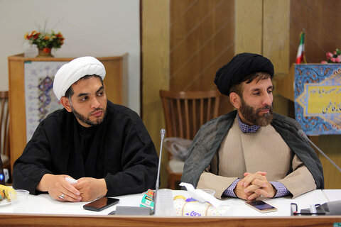 نشست علمی تبیین شخصیت زیدبن علی(ع) با حضور کارشناسان قم و یمن