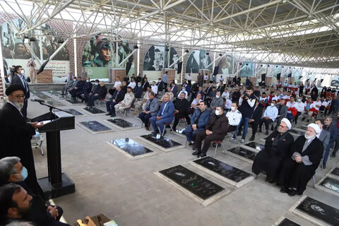 تصاویر/ آئین گرامیداشت هفته دولت و بزرگداشت یاد شهیدان رجائی و باهنر در تبریز