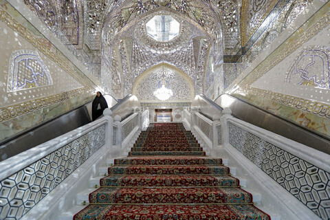 تصاویر/ ایجاد مسیر جدید ویژه زائرین در رواق دارالولایه حرم رضوی