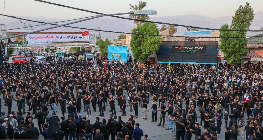 امام جماعت دهه هفتادی ۶۰ کودک کار را به تحصیل برگرداند + عکس