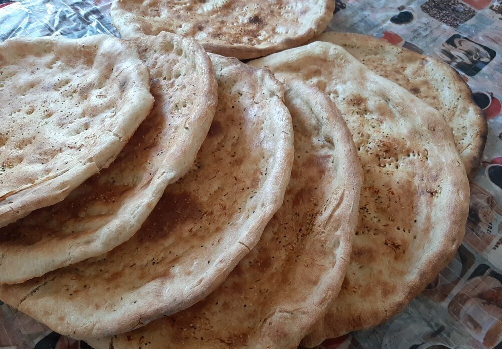 امام جماعت دهه هفتادی ۶۰ کودک کار را به تحصیل برگرداند + عکس