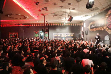 تصاویر / مراسم عزاداری ماه محرم در بیت مرحوم آیت‌الله هاشمی شاهرودی