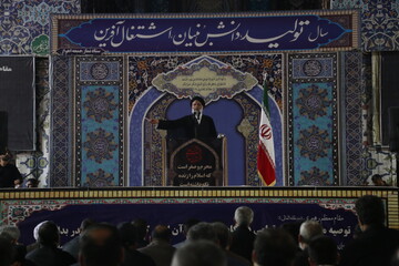 دشمن به دنبال تبدیل ایران قوی به ایران ضعیف است