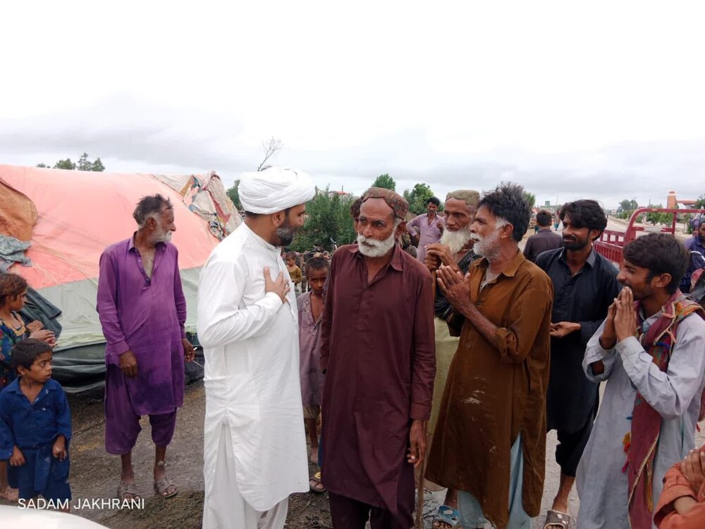 ڈومکی، شکارپور سیلاب متاثرین کا دورہ