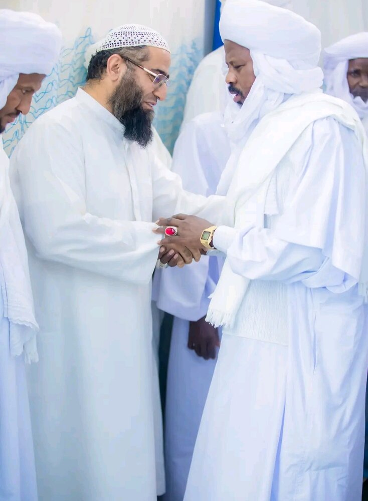 دیدار جمعی از علمای تونس و سودان با مرشد تیجانیه نیل ازرق