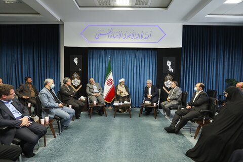 تصاویر / دیدار معاون علمی و فناوری رئیس جمهور با نماینده ولی فقیه در استان قزوین