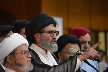 در پی شهادت آیت الله العظمی خامنه ای، رئیس شورای علمای شیعه پاکستان خواستار اعتراضات سراسری در این کشور شد
