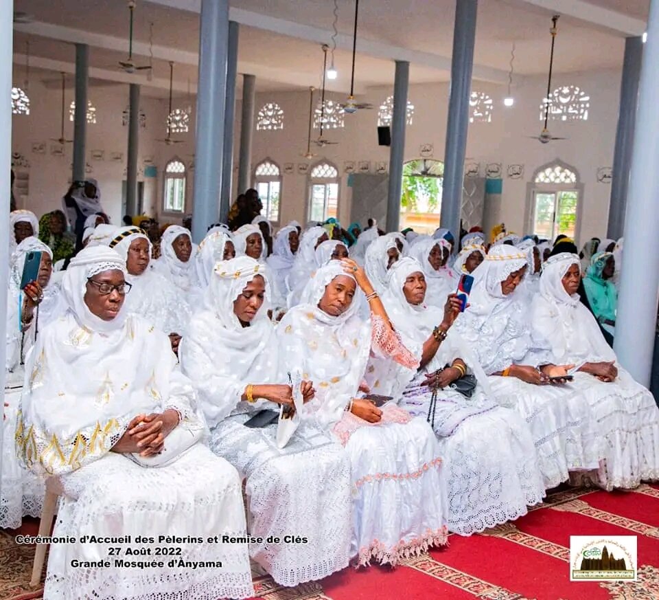 افتتاح یکی از بزرگترین مساجد کشور ساحلعاج + تصاویر