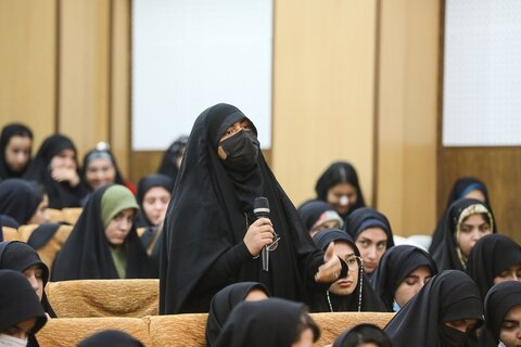 تصاویر / دوره توانمند سازی دانشجویان دانشگاه های استان با حضور امام جمعه قزوین