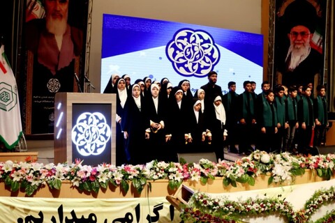 تصاویر/ اختتامیه چهل و هشتمین دوره مسابقات استانی قرآن در آذربایجان‌غربی