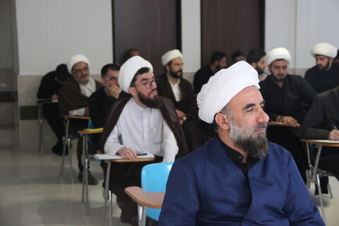 تصاویر / دوره تخصصی تبلیغ مجازی و سواد رسانه بین‌المللی ویژه طلاب در استان قزوین