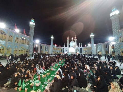 تصاویر:برپایی بزرگترین سفره حضرت رقیه(س)درحرم مطهر حضرت محمدهلال بن علی (ع)آران وبیدگل
