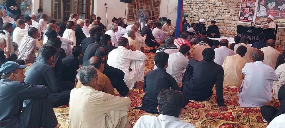 اپنی زندگی کو حسینی (ع) کردار سے آراستہ کرنا اور یزیدی کردار پر تبرا کرنا ہی حقیقی عزاداری کا پیغام اور مقصد ہے، علامہ عارف حسین واحدی