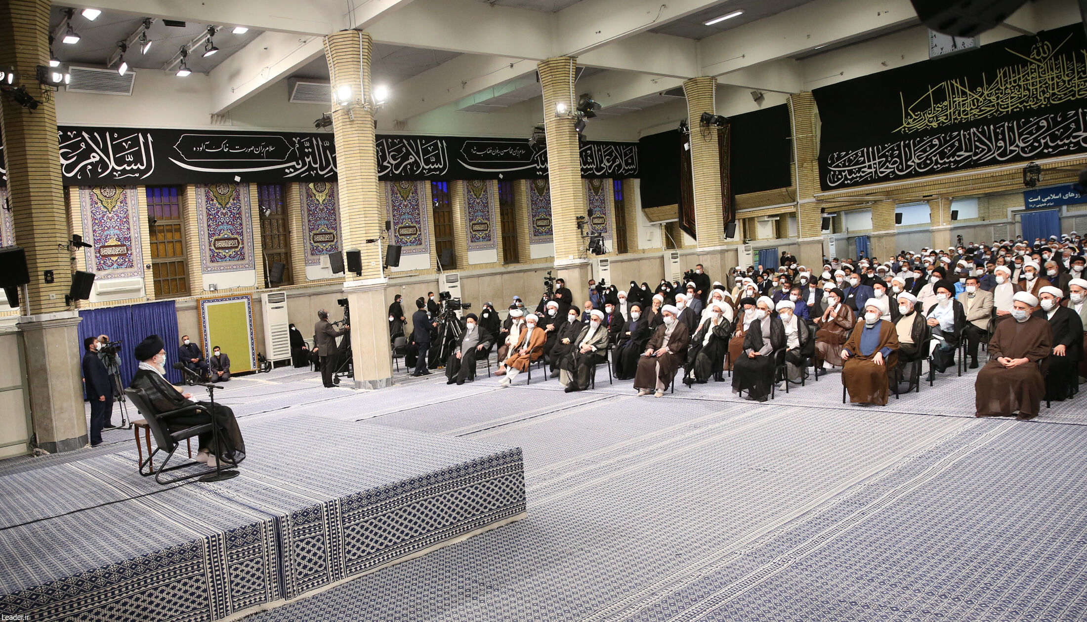 Photo/ Imam Khamenei Met with Participants of 7th General Assembly of the AhlulBayt World Assembly