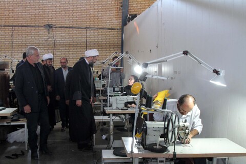 تصاویر / بازدید امام جمعه همدان از تعدادی واحد صنعتی