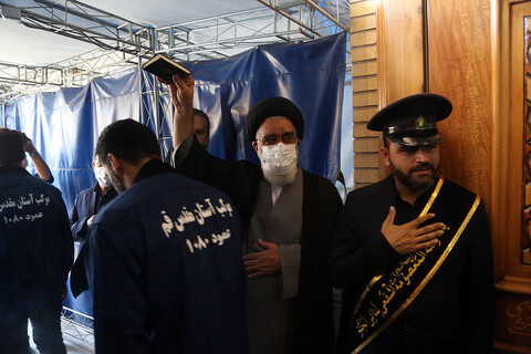 اعزام خادمان موکب آستان مقدس حضرت معصومه(س) به عراق