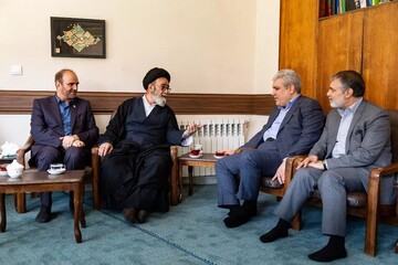 تصاویر/ دیدار معاون علمی و فناوری رئیس جمهور با نماینده ولی فقیه در استان آذربایجان شرقی