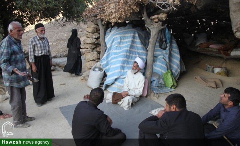 امام جمعه ای از جنس مردم | پیمودن مسیر صعب العبور کوهستان برای دیدار محرومان + عکس