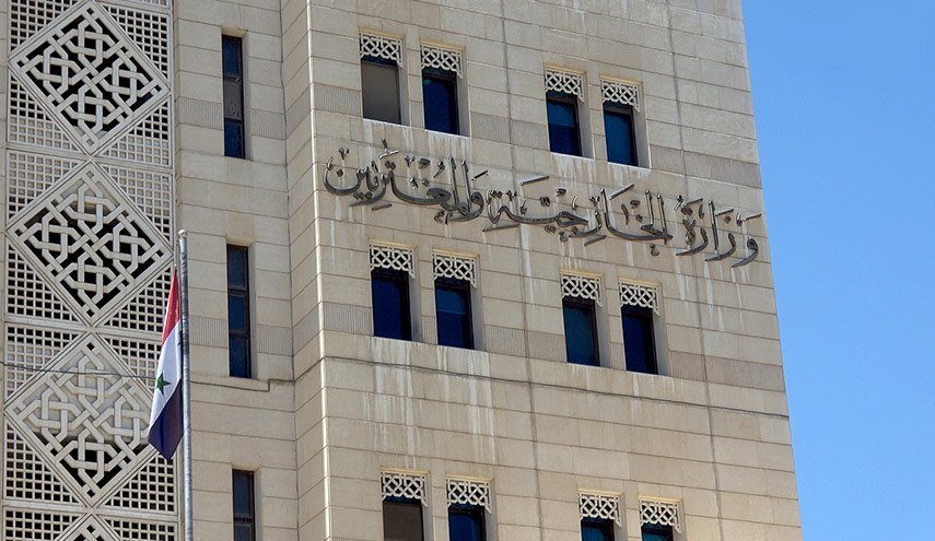 دمشق: الاعتداءات الإسرائيلية جريمة حرب لا بد أن تحاسب عليها دمشق: الاعتداءات الإسرائيلية جريمة حرب لا بد أن تحاسب عليها