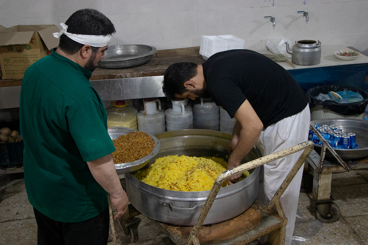 اسکان و پذیرایی زوّار حسینی در موکب کوهدشت لرستان